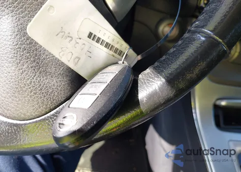 2014 Nissan Sentra Sr z USA, uszkodzony, nr VIN 3N1AB7AP2EY250844